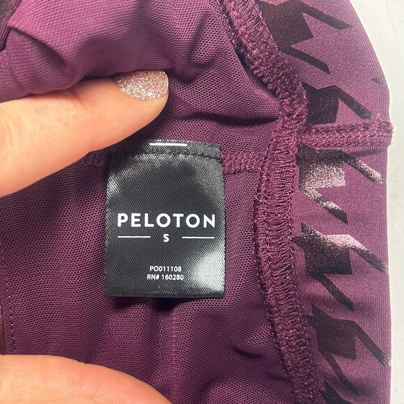 PELOTON Show Up Foil Houndstooth High Neck Bra Women’s Sz Small Plum Purple - Picture 3 of 7